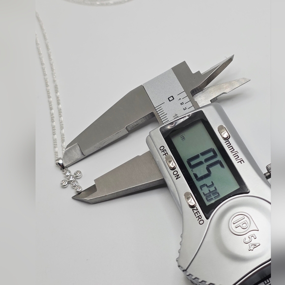 Dainty Moissanite S925 Solid Silver Cross Pendant Necklace - Picture 5 of 8
